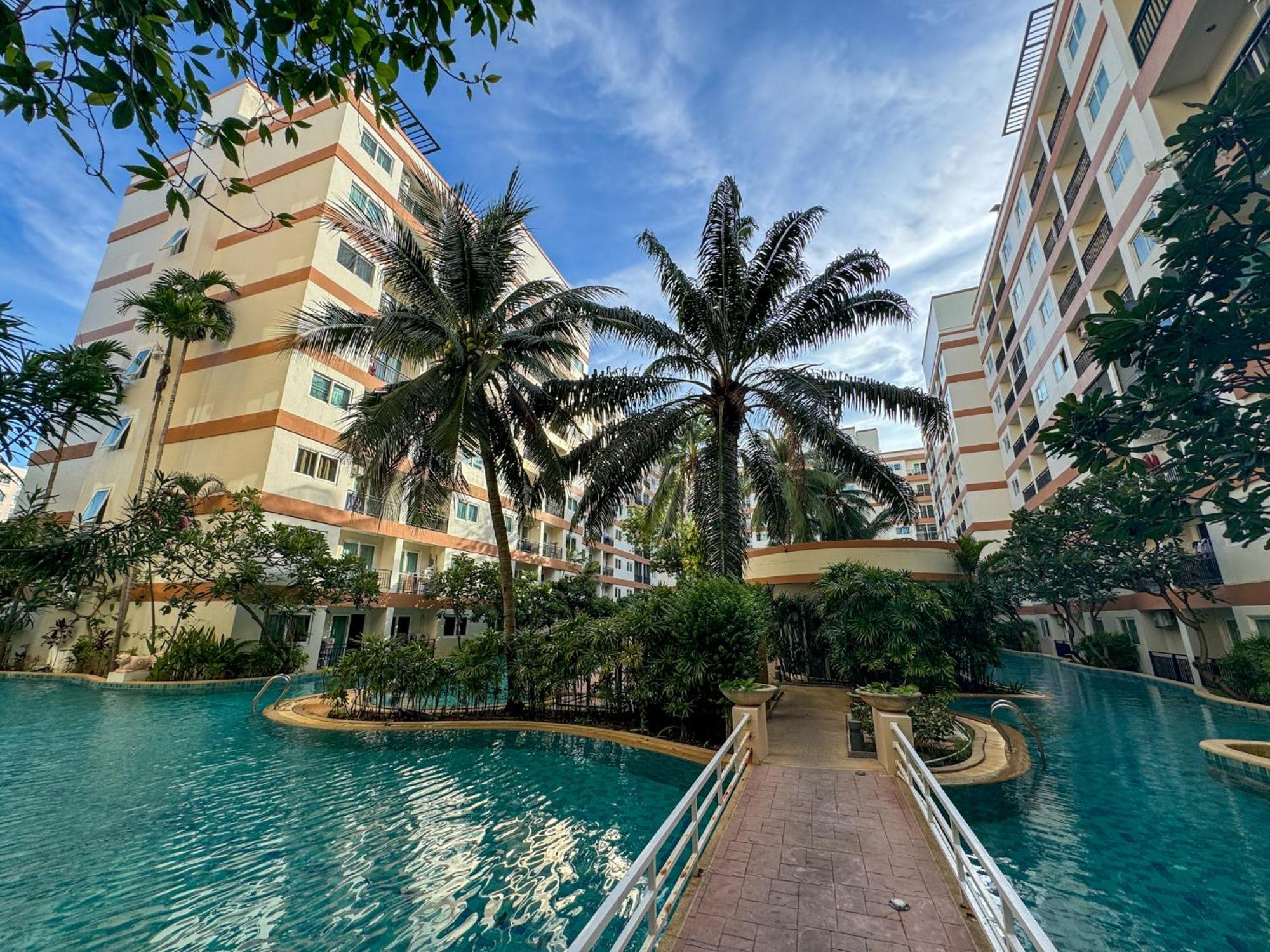 卧室直达泳池 全网最低价 到中天海滩5分钟 Praia de Jomtien Exterior foto
